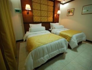 La Roca Veranda Suites & Restaurant 레가스피 외부 사진